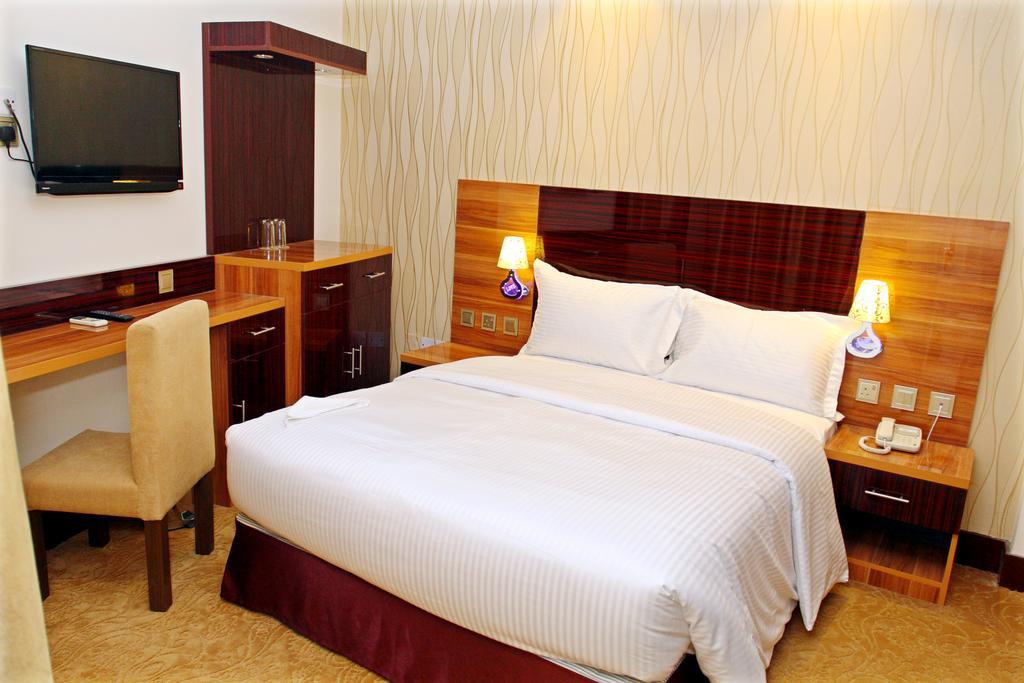 Fal Hotel L.L.C Dubai Rum bild